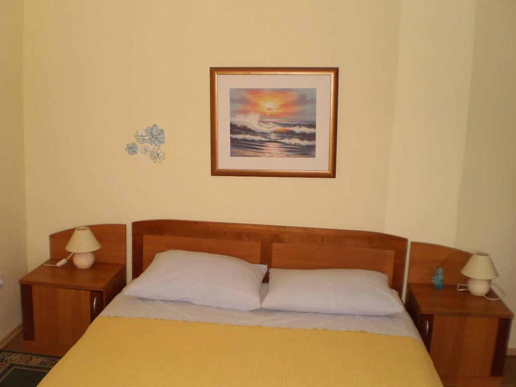 Apartments Vala Rogoznica  Buitenkant foto